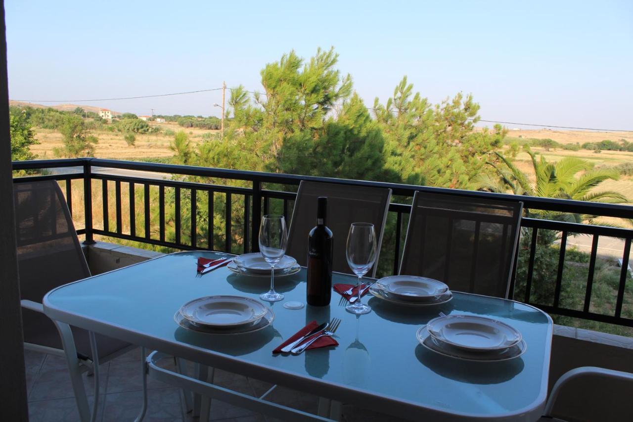 Vakis Apartments 5 Romanon Экстерьер фото